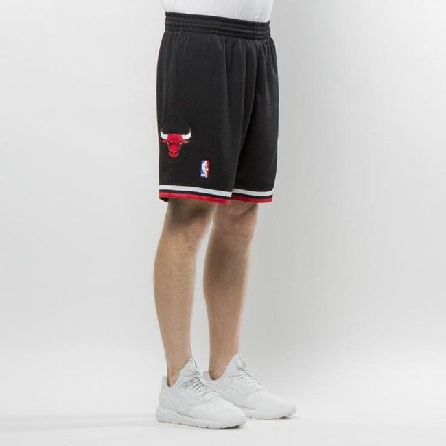 Mitchell & Ness Chicago Bulls Swingman Shorts Black PIN STRIPE