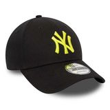 New Era 9FORTY Adjustable Cap New York Yankees League Essential Black Neon Green