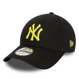 New Era 9FORTY Adjustable Cap New York Yankees League Essential Black Neon Green