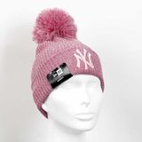 New Era Womens Eng Fit Knit NY Yankees Pink